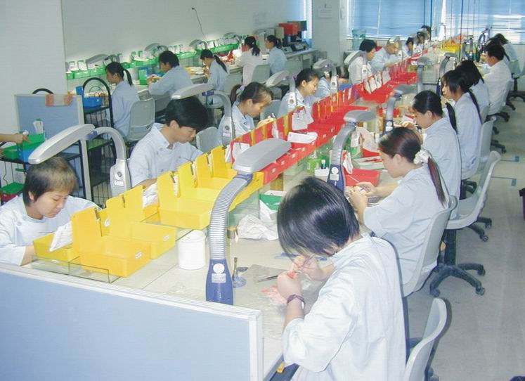 About Us Global Dental Lab